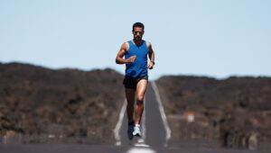 Lee más sobre el artículo ¿Cuáles son los riesgos de correr largas distancias?