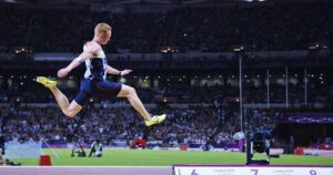 Lee más sobre el artículo ¿Cuáles son los tipos de salto en el atletismo?