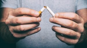 Lee más sobre el artículo ¿Por qué el cigarrillo es perjudicial al entrenar?