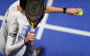 Lee más sobre el artículo El pádel para mejorar la condición física – Jugar al pádel en Sotogrande y Estepona